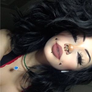 Meet your Posher, Alexas